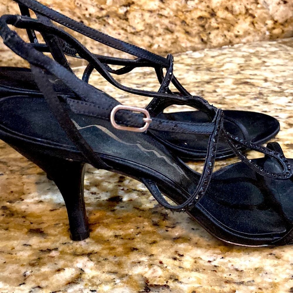 Nina shoes - Picture 3 of 10